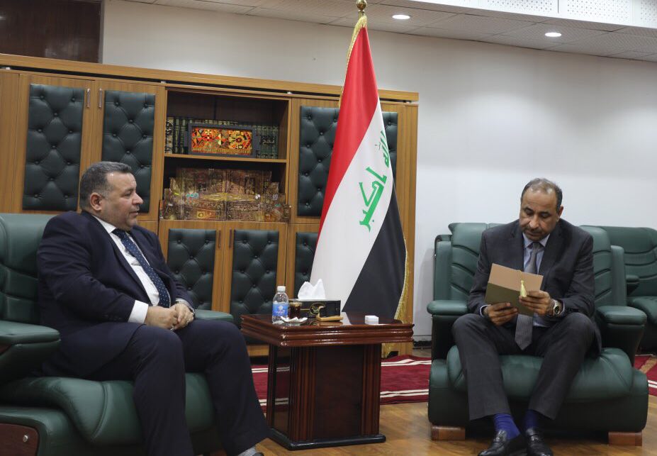 You are currently viewing Al-Karkh University of Science is received by the Ministry of Culture and Tourism to participate in solving strategic problems